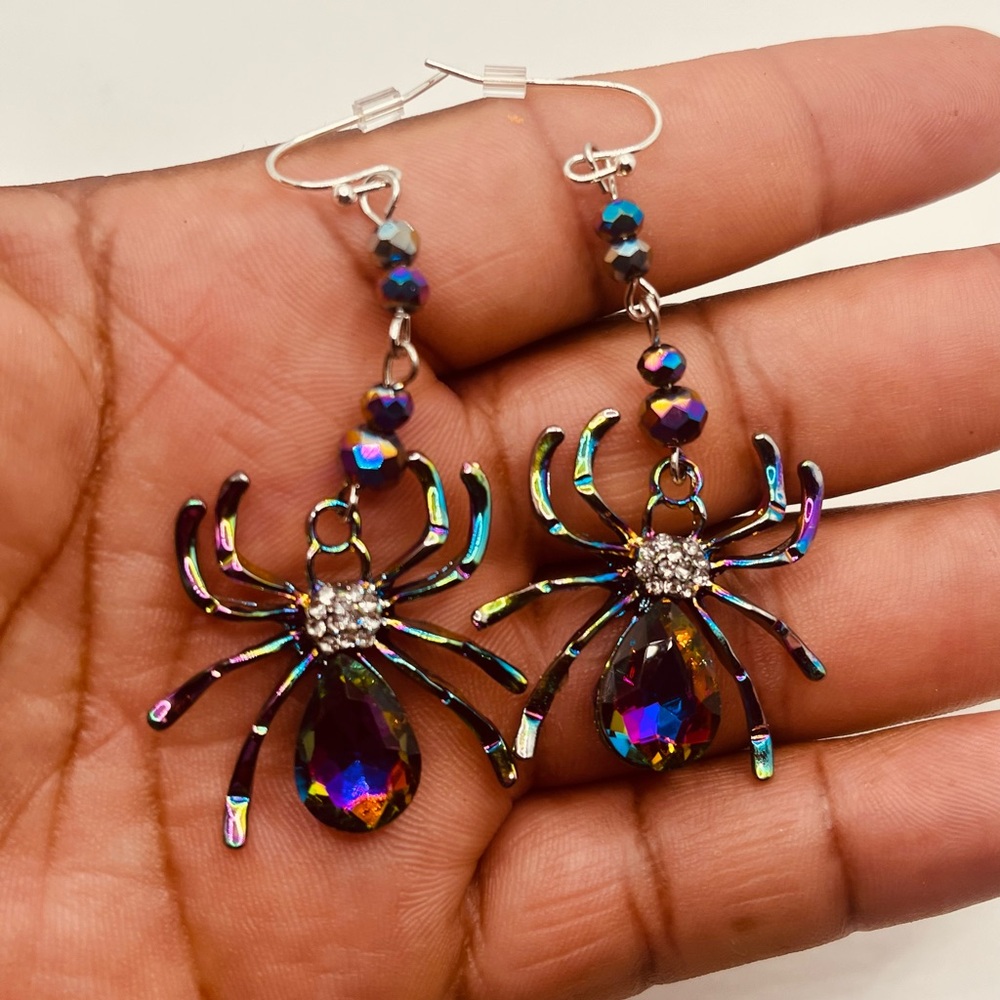 Earring for women spider design